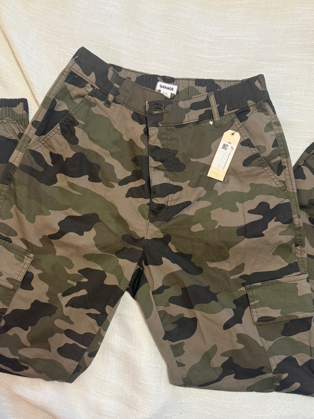 NWT Garage Women’s Camouflage Cargo Pants - Olive & Black